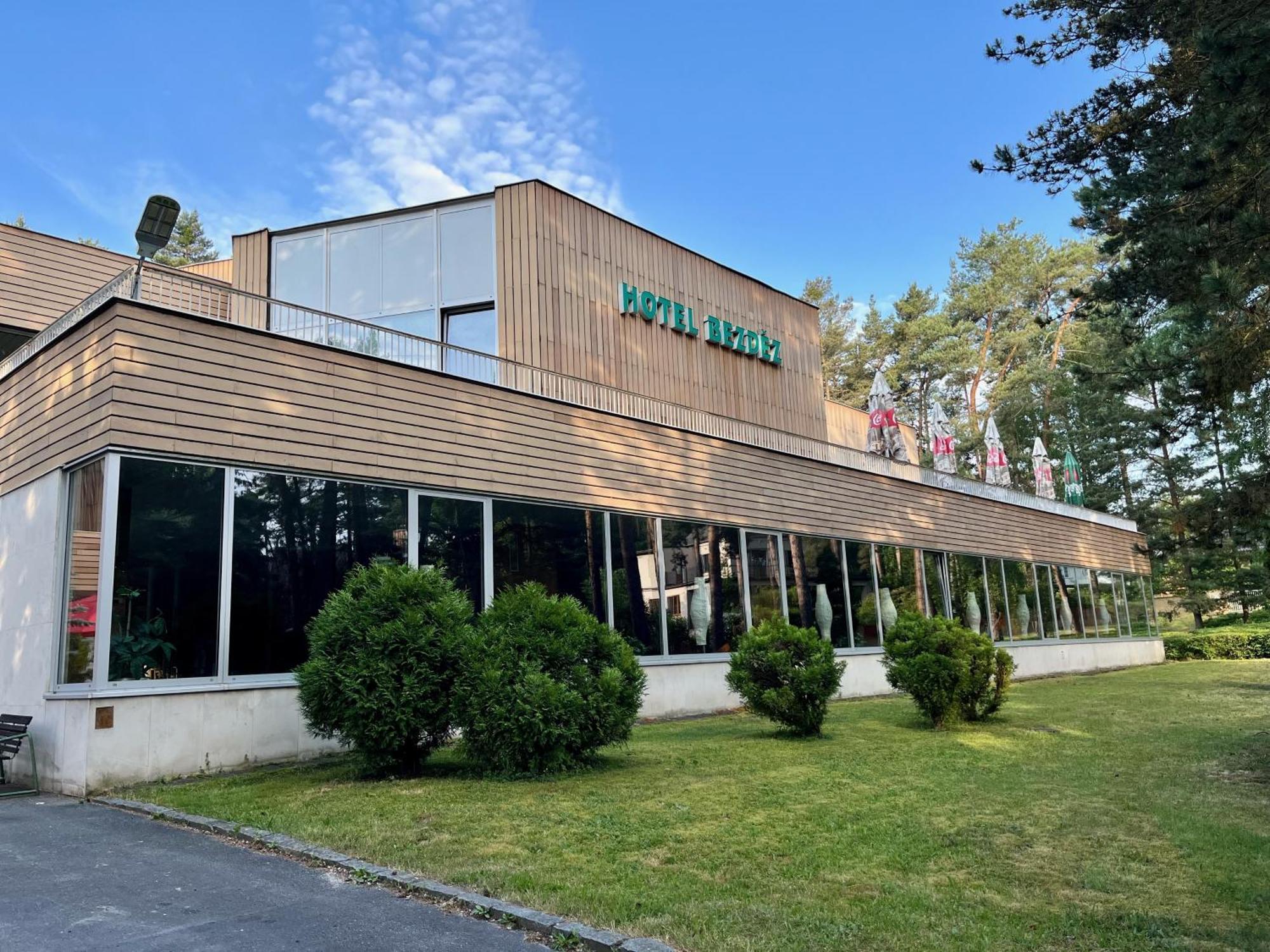 Hotel Bezdez Staré Splavy Exterior foto