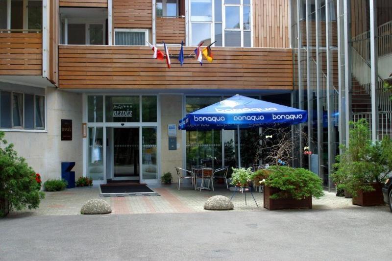 Hotel Bezdez Staré Splavy Exterior foto